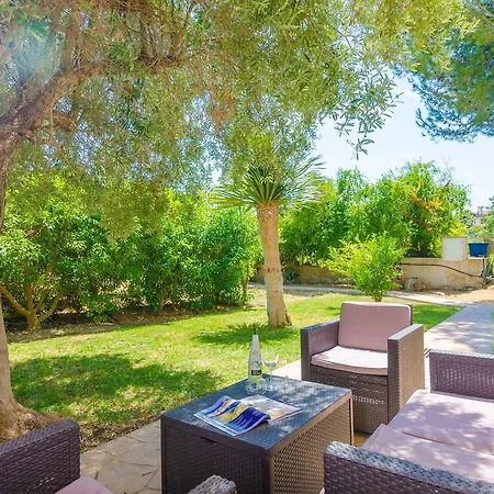 Villa Hort De Bou
